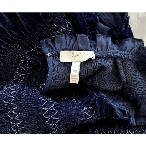 Joie Aneisha Velvet Cold-Shoulder Smocked Top in Midnight Sky Size XS - Picture 9 of 9